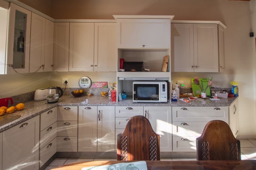 5 Bedroom Property for Sale in Middelpos Northern Cape